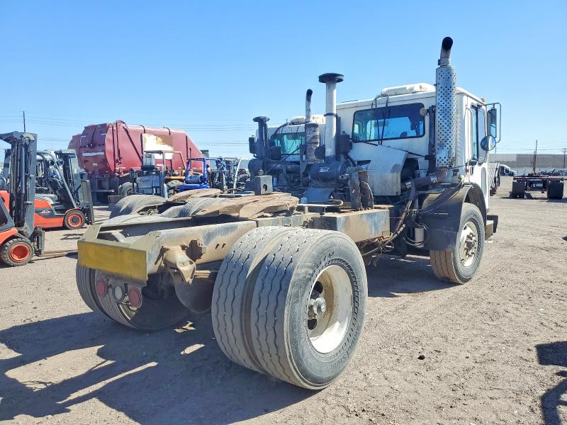 Продажа на аукционе авто 2005 Mack Mr688p, vin: 1M2K194Y45M029572, номер лота: 53608886