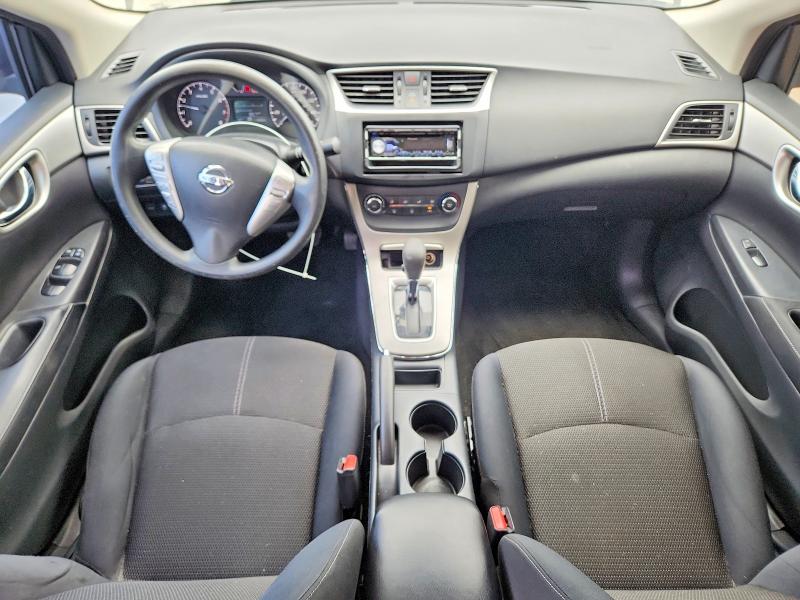 2015 Nissan Sentra მანქანა იყიდება აუქციონზე, vin: 3N1AB7AP5FY320841, აუქციონის ნომერი: 53896436