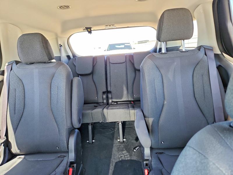 53707066 :رقم المزاد ، KNDNB4H33R6393623 vin ، 2024 Kia Carnival مزاد بيع