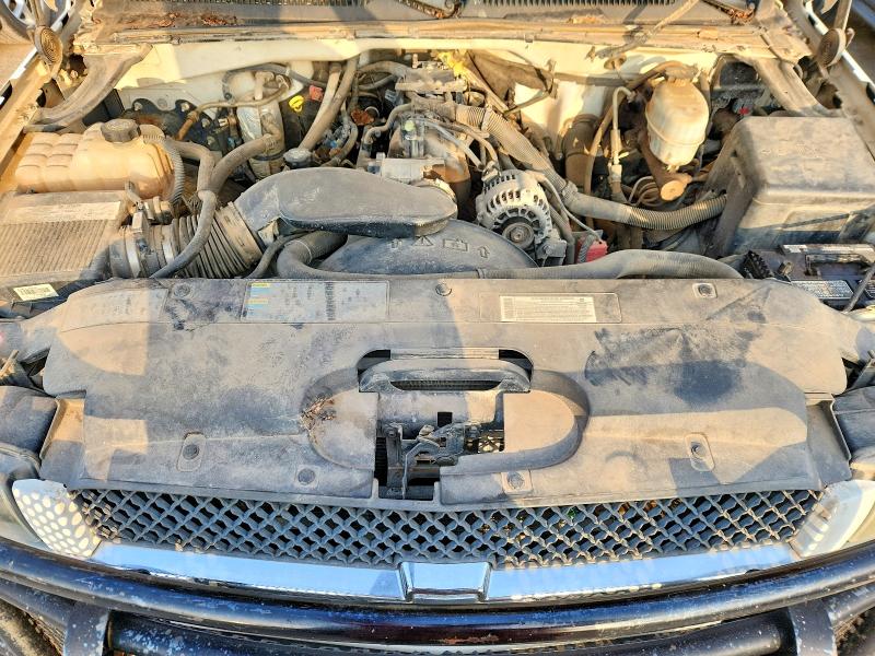 Продаж на аукціоні авто 2004 Chevrolet Silverado, vin: 1GCGK23UX4F104727, номер лоту: 53720366