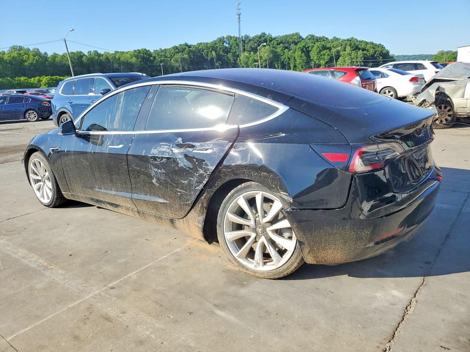 Продажа на аукционе авто 2018 Tesla Model 3, vin: 5YJ3E1EA5JF060171, номер лота: 52938006