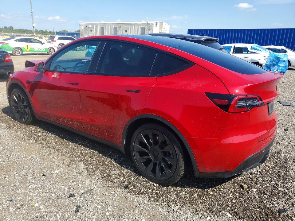 51960066 :رقم المزاد ، 7SAYGDEE5NF480090 vin ، 2022 Tesla Model Y مزاد بيع