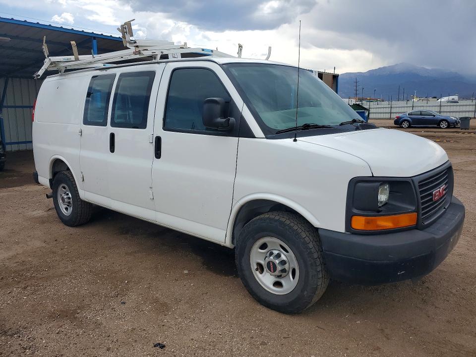 53763266 :رقم المزاد ، 1GTW7FCG7B1100059 vin ، 2011 Gmc Savana مزاد بيع
