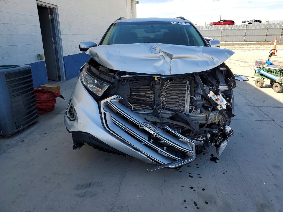 53253706 :رقم المزاد ، 2FMPK4J93HBB04498 vin ، 2017 Ford Edge مزاد بيع