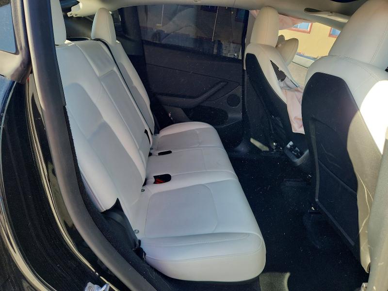 Продаж на аукціоні авто 2024 Tesla Model Y, vin: 7SAYGDED7RF095045, номер лоту: 52525176