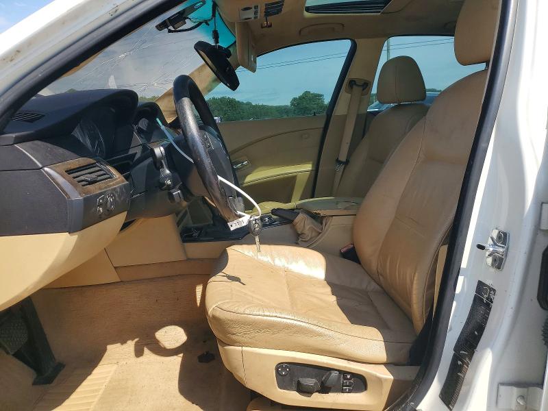 51952806 :رقم المزاد ، WBANA53524B853918 vin ، 2004 Bmw 525 مزاد بيع