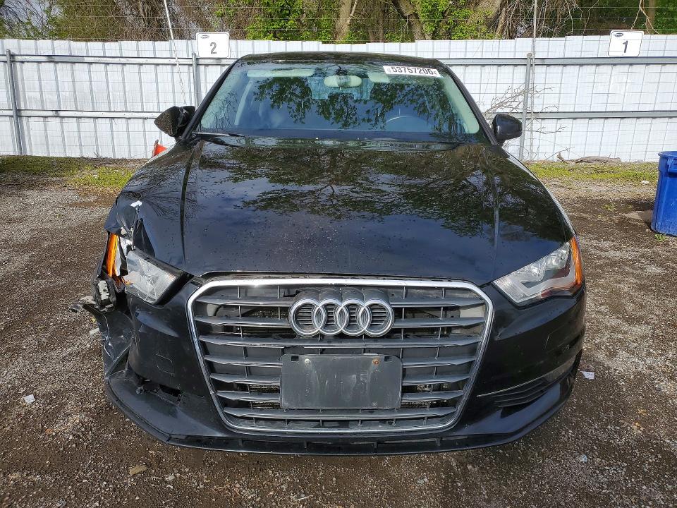 53757206 :رقم المزاد ، WAUACRFF0F1023824 vin ، 2015 Audi A3 مزاد بيع