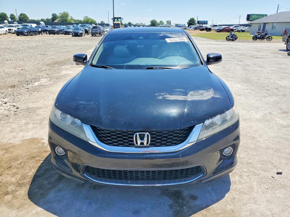 52851896 :رقم المزاد ، 1HGCT2B81EA000272 vin ، 2014 Honda Accord مزاد بيع