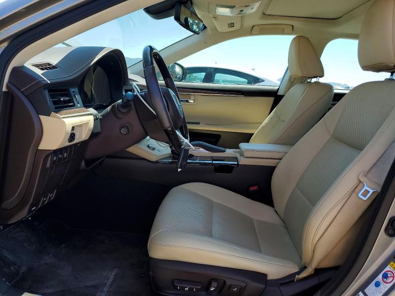 52733366 :رقم المزاد ، 58ABK1GG8HU059625 vin ، 2017 Lexus Es مزاد بيع