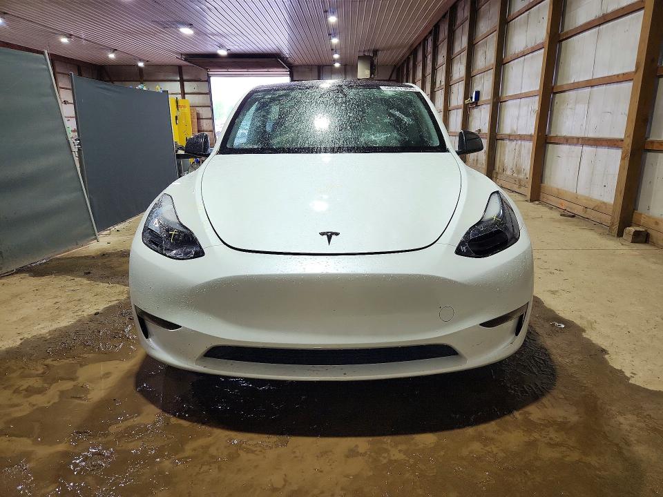 2025 Tesla Model Y მანქანა იყიდება აუქციონზე, vin: 7SAYGDEE9SF223011, აუქციონის ნომერი: 52067986