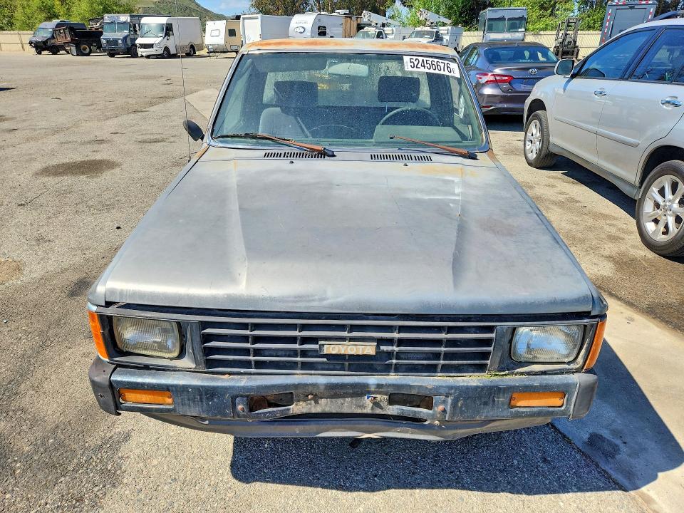 52456676 :رقم المزاد ، JT4RN70D1G0014617 vin ، 1986 Toyota Pickup مزاد بيع