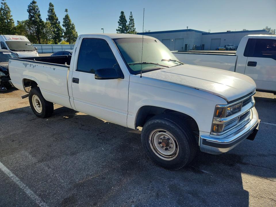 Продажа на аукционе авто 2000 Chevrolet Gmt-400, vin: 1GCGC24R5YR110365, номер лота: 50683766
