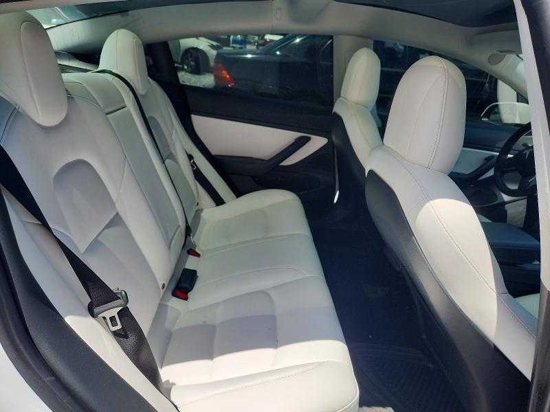 Продаж на аукціоні авто 2021 Tesla Model 3, vin: 5YJ3E1EA4MF877927, номер лоту: 52720836