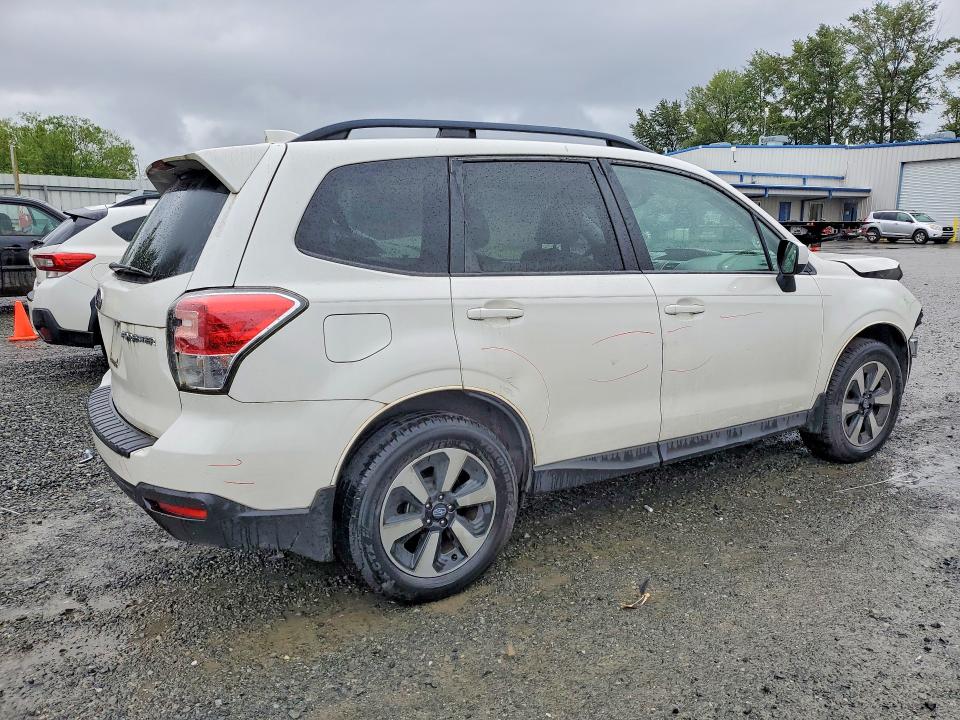 Aukcja sprzedaży 2018 Subaru Forester, vin: JF2SJAEC5JH581031, numer aukcji: 53277036