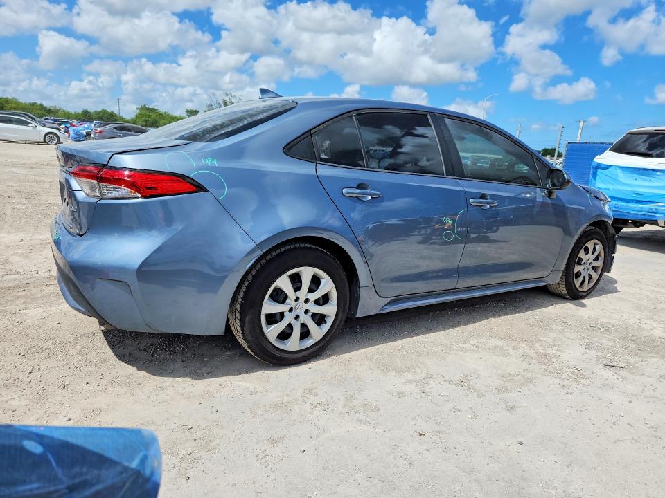 54644906 :رقم المزاد ، 5YFEPMAE5MP153391 vin ، 2021 Toyota Corolla مزاد بيع