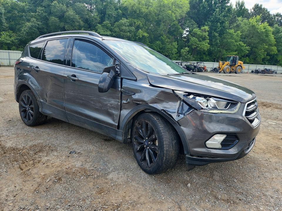 Aukcja sprzedaży 2018 Ford Escape, vin: 1FMCU0HDXJUD26211, numer aukcji: 55514696