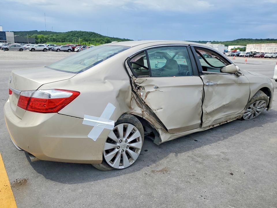 52903956 :رقم المزاد ، 1HGCR2F8XEA013305 vin ، 2014 Honda Accord مزاد بيع