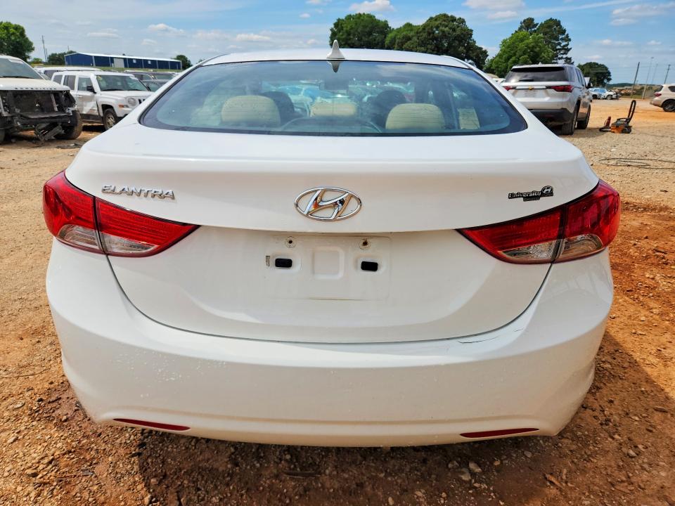 53053806 :رقم المزاد ، 5NPDH4AE8DH356751 vin ، 2013 Hyundai Elantra مزاد بيع