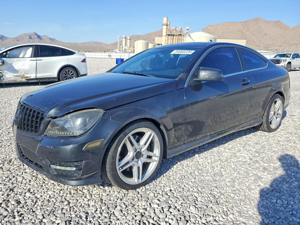 54860226 :رقم المزاد ، WDDGJ8JB6EG309504 vin ، 2014 Mercedes-benz C مزاد بيع