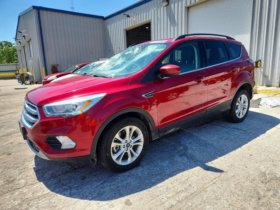 2017 Ford Escape მანქანა იყიდება აუქციონზე, vin: 1FMCU9G94HUD96413, აუქციონის ნომერი: 51845866