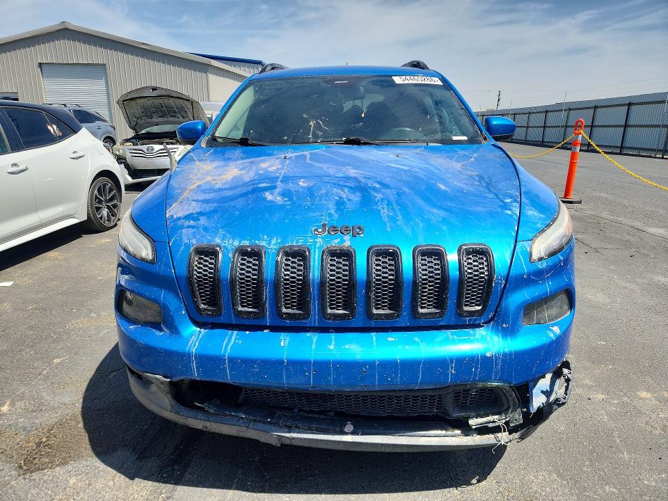 54465286 :رقم المزاد ، 1C4PJLCB1JD563742 vin ، 2018 Jeep Cherokee مزاد بيع