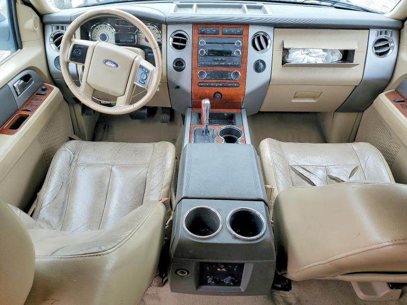 Продаж на аукціоні авто 2010 Ford Expedition, vin: 1FMJU1H58AEB21521, номер лоту: 53824516