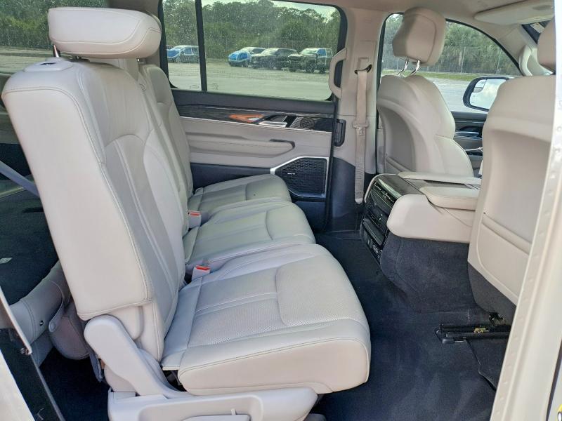 Продажа на аукционе авто 2022 Jeep Wagoneer, vin: 1C4SJUDT5NS167824, номер лота: 53441986