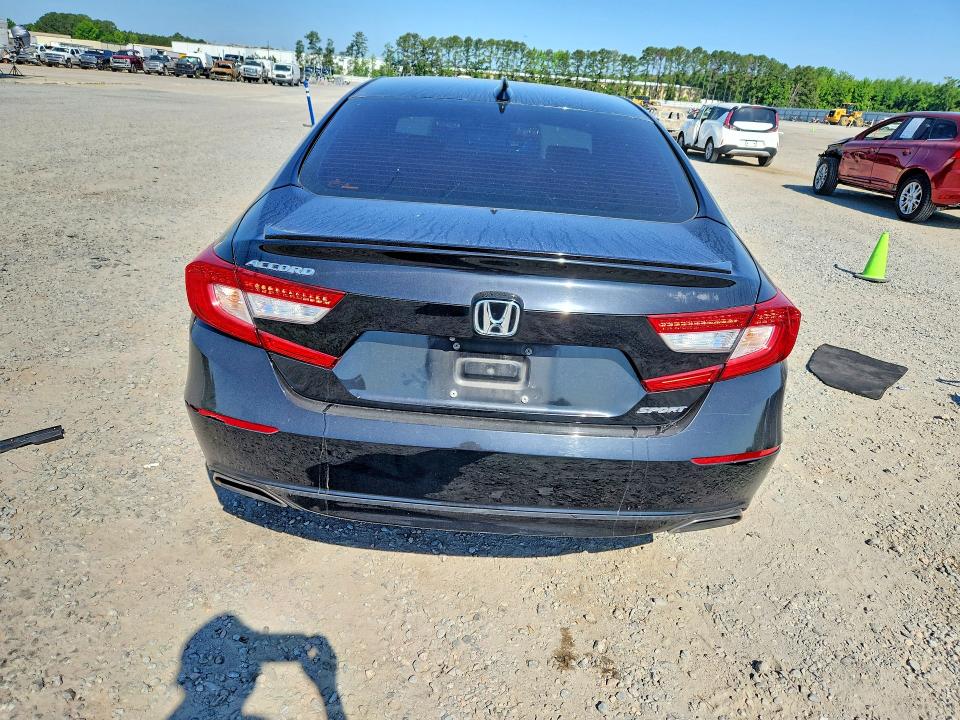 Aukcja sprzedaży 2018 Honda Accord, vin: 1HGCV1F36JA077250, numer aukcji: 53635206
