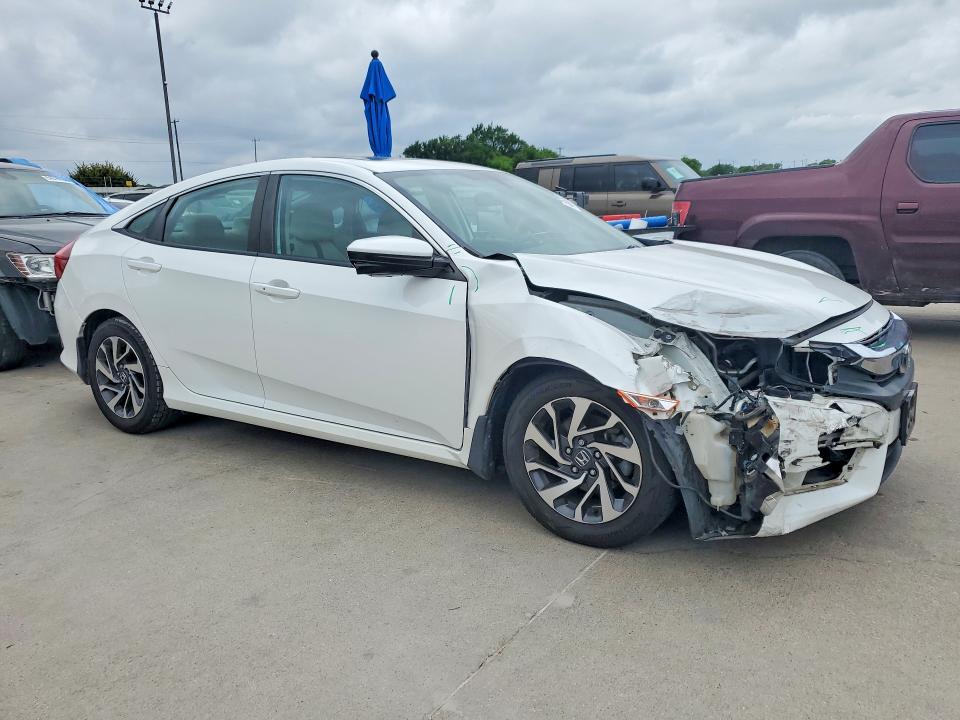 Продаж на аукціоні авто 2018 Honda Civic, vin: 2HGFC2F73JH505191, номер лоту: 53628136