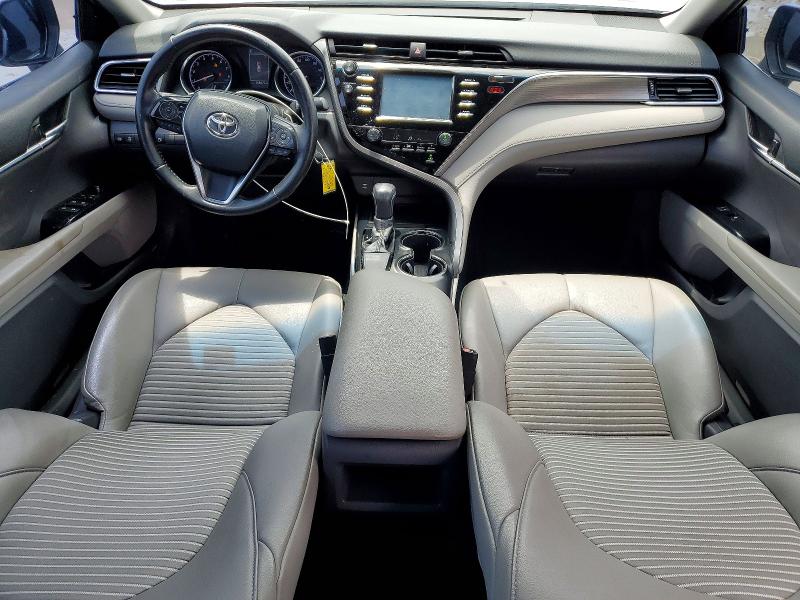 53135936 :رقم المزاد ، 4T1B11HK4JU048401 vin ، 2018 Toyota Camry مزاد بيع