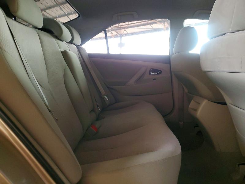 53351256 :رقم المزاد ، 4T1BF3EK3BU648605 vin ، 2011 Toyota Camry مزاد بيع