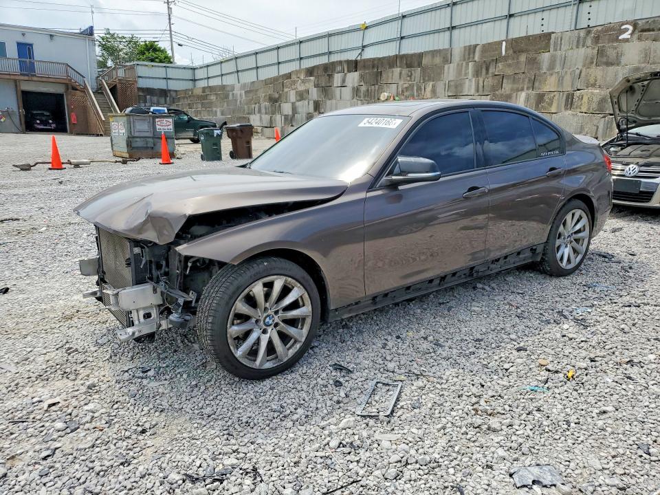 54240166 :رقم المزاد ، WBA3B3C51DJ698082 vin ، 2013 Bmw 328 مزاد بيع