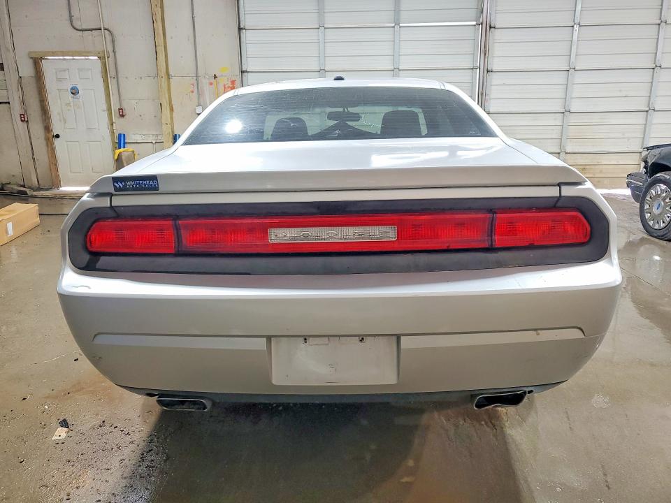 52813236 :رقم المزاد ، 2C3CDYAG7CH254112 vin ، 2012 Dodge Challenger مزاد بيع