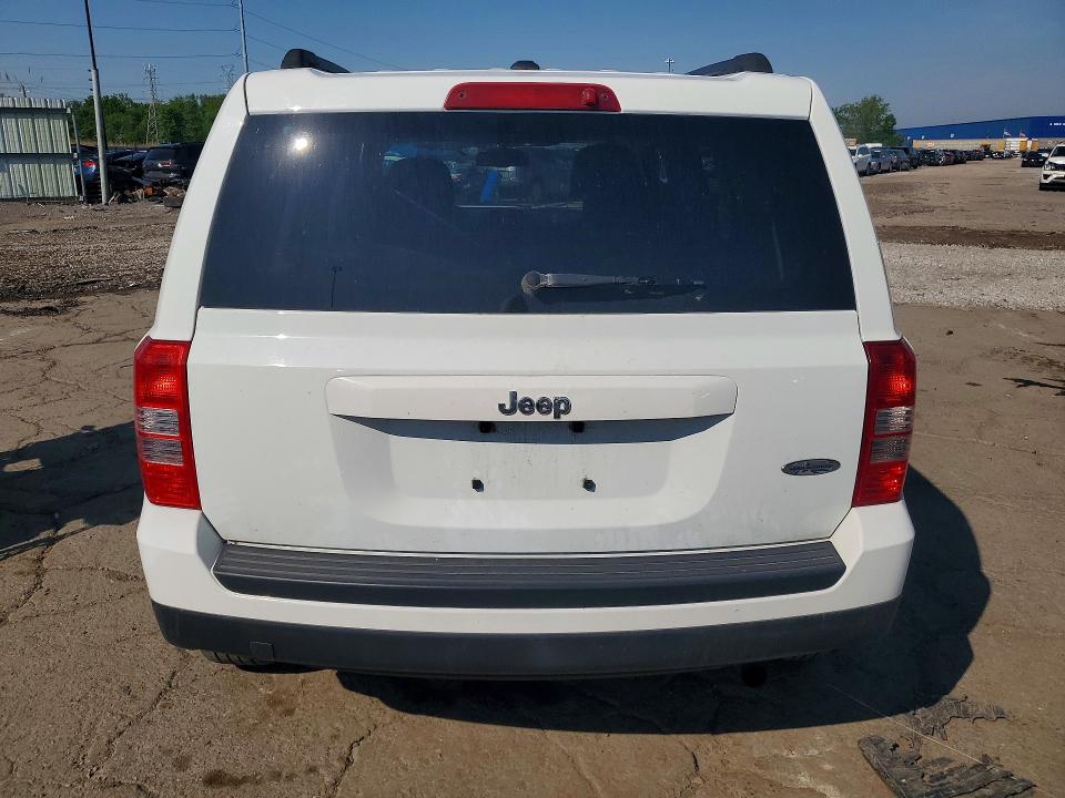 53603656 :رقم المزاد ، 1C4NJPFA4FD429638 vin ، 2015 Jeep Patriot مزاد بيع