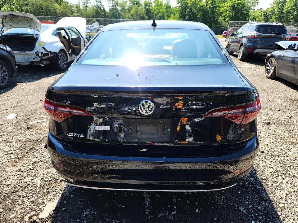55231096 :رقم المزاد ، 3VWC57BU1MM104021 vin ، 2021 Volkswagen Jetta مزاد بيع