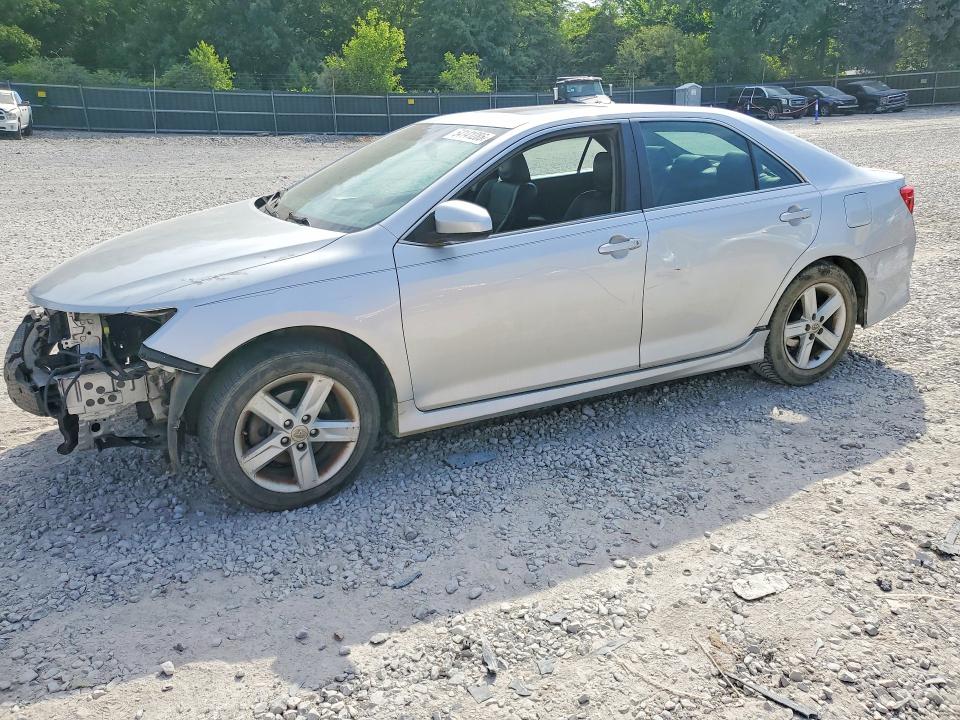 54141286 :رقم المزاد ، 4T1BF1FK8DU299527 vin ، 2013 Toyota Camry مزاد بيع