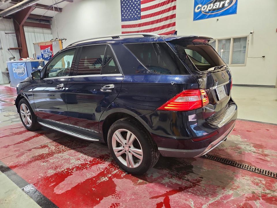 Продажа на аукционе авто 2015 Mercedes-benz Ml, vin: 4JGDA5HB2FA555340, номер лота: 72770905