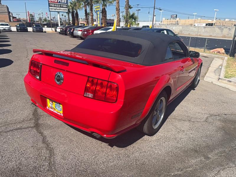 2006 Ford Mustang მანქანა იყიდება აუქციონზე, vin: 1ZVHT85H765180237, აუქციონის ნომერი: 53221716