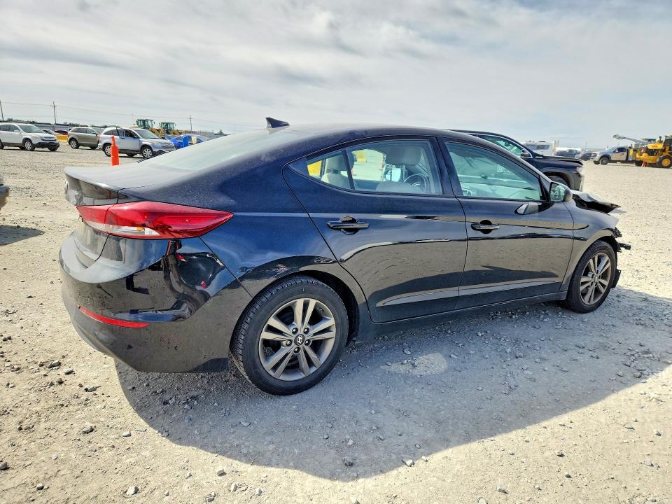 55035446 :رقم المزاد ، 5NPD84LF8HH158795 vin ، 2017 Hyundai Elantra مزاد بيع