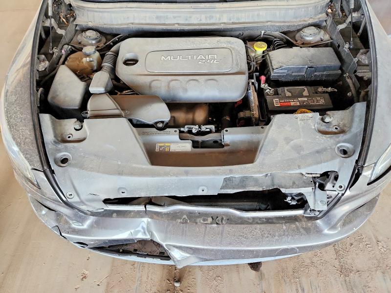 54855176 :رقم المزاد ، 1C4PJLCB7FW560288 vin ، 2015 Jeep Cherokee مزاد بيع