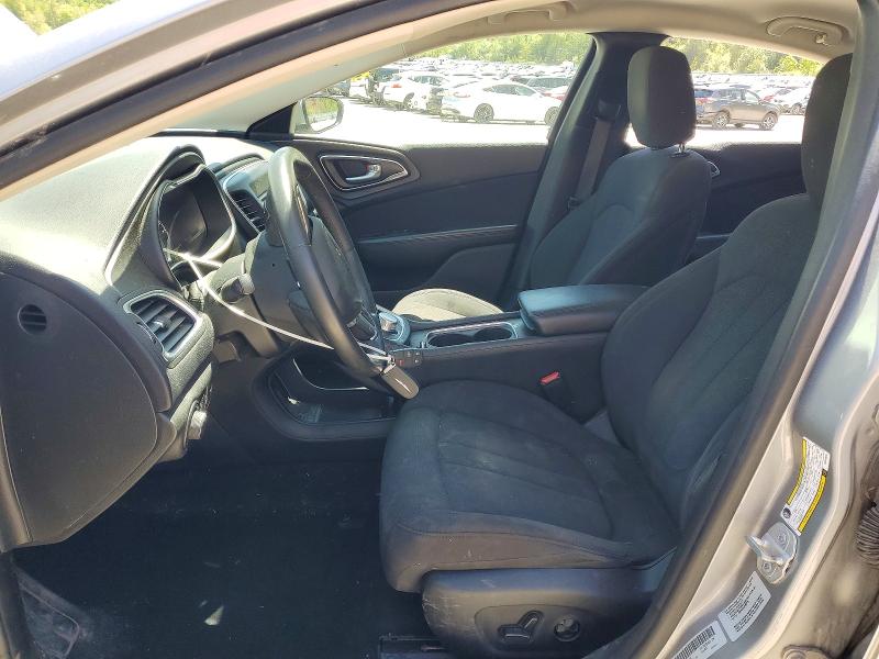 53023266 :رقم المزاد ، 1C3CCCAB4FN702876 vin ، 2015 Chrysler 200 مزاد بيع