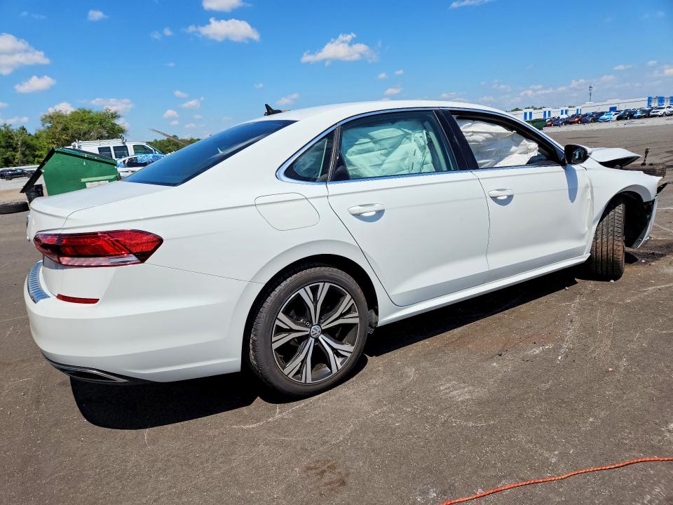 Продажа на аукционе авто 2022 Volkswagen Passat, vin: 1VWSA7A35NC000831, номер лота: 53612796