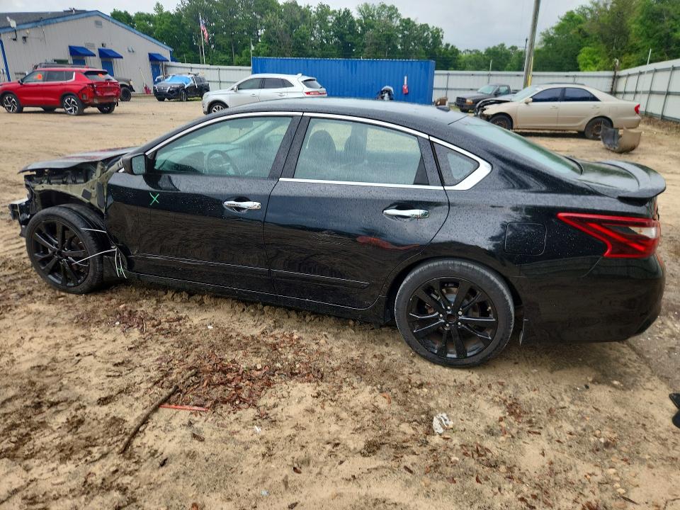 Продаж на аукціоні авто 2018 Nissan Altima, vin: 1N4AL3AP9JC258418, номер лоту: 52909006