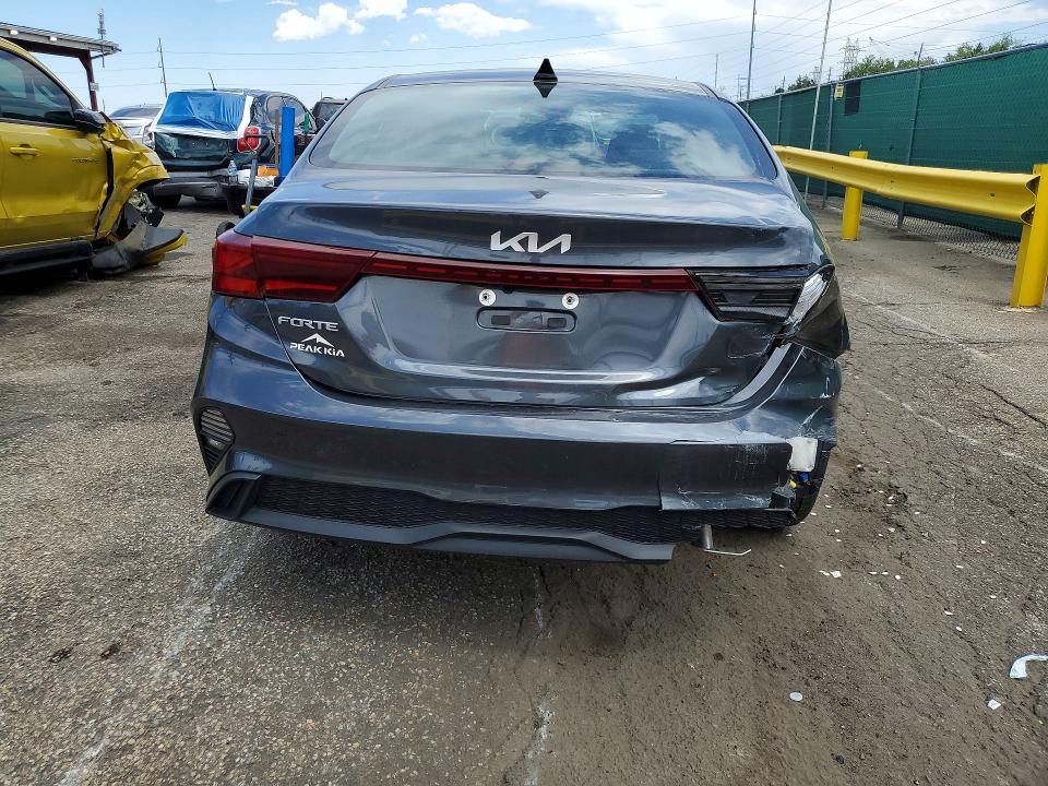53649296 :رقم المزاد ، 3KPF24AD5RE811455 vin ، 2024 Kia Forte مزاد بيع