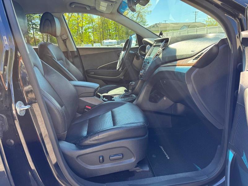 2017 Hyundai Santa Fe მანქანა იყიდება აუქციონზე, vin: KM8SNDHFXHU236780, აუქციონის ნომერი: 53314876