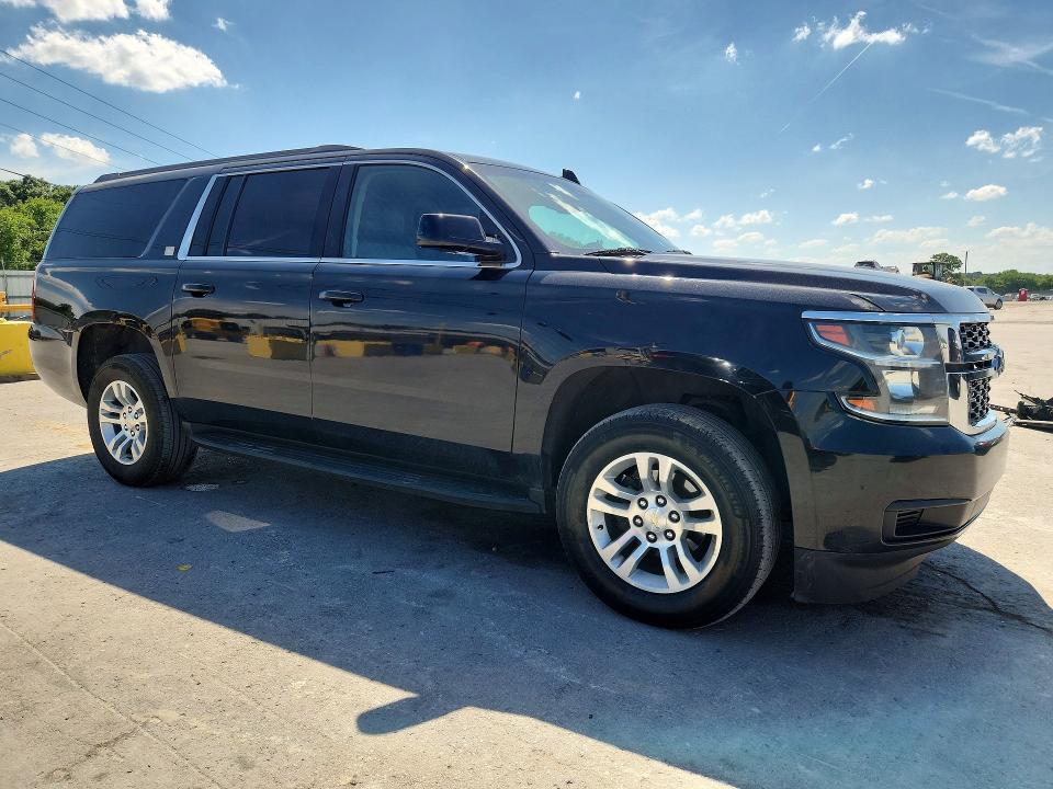 52358956 :رقم المزاد ، 1GNSCHKC1LR301602 vin ، 2020 Chev Suburban مزاد بيع