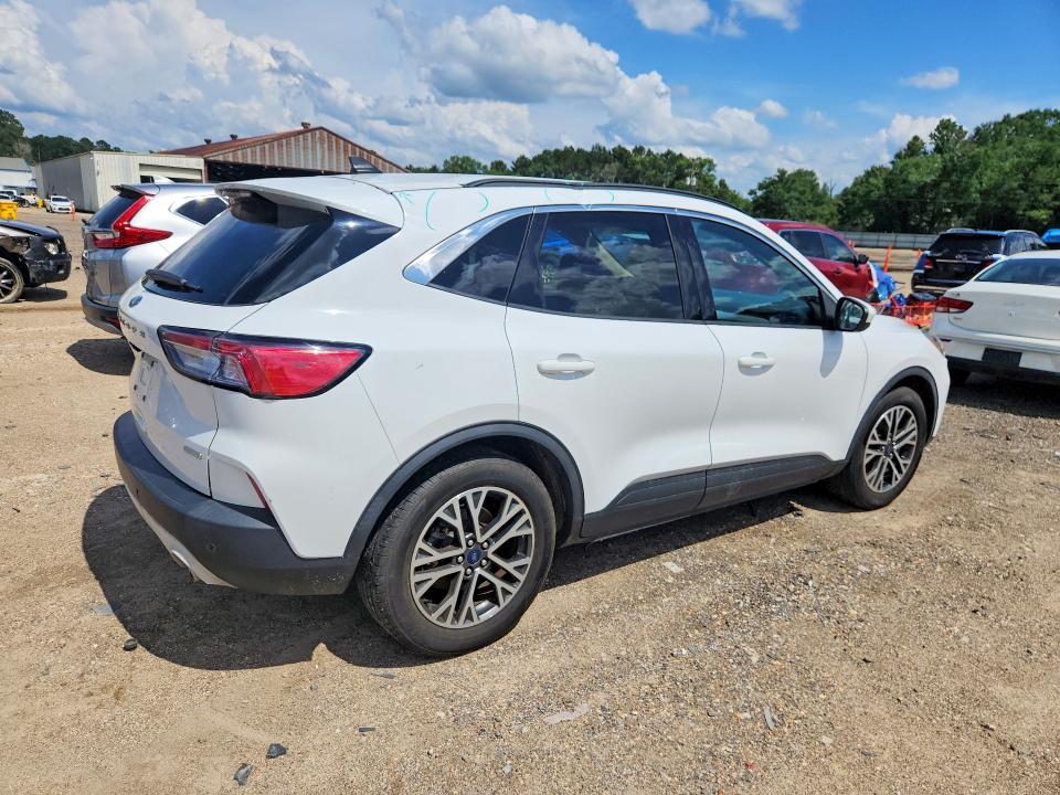 2020 Ford Escape მანქანა იყიდება აუქციონზე, vin: 1FMCU0H6XLUB24943, აუქციონის ნომერი: 54848926