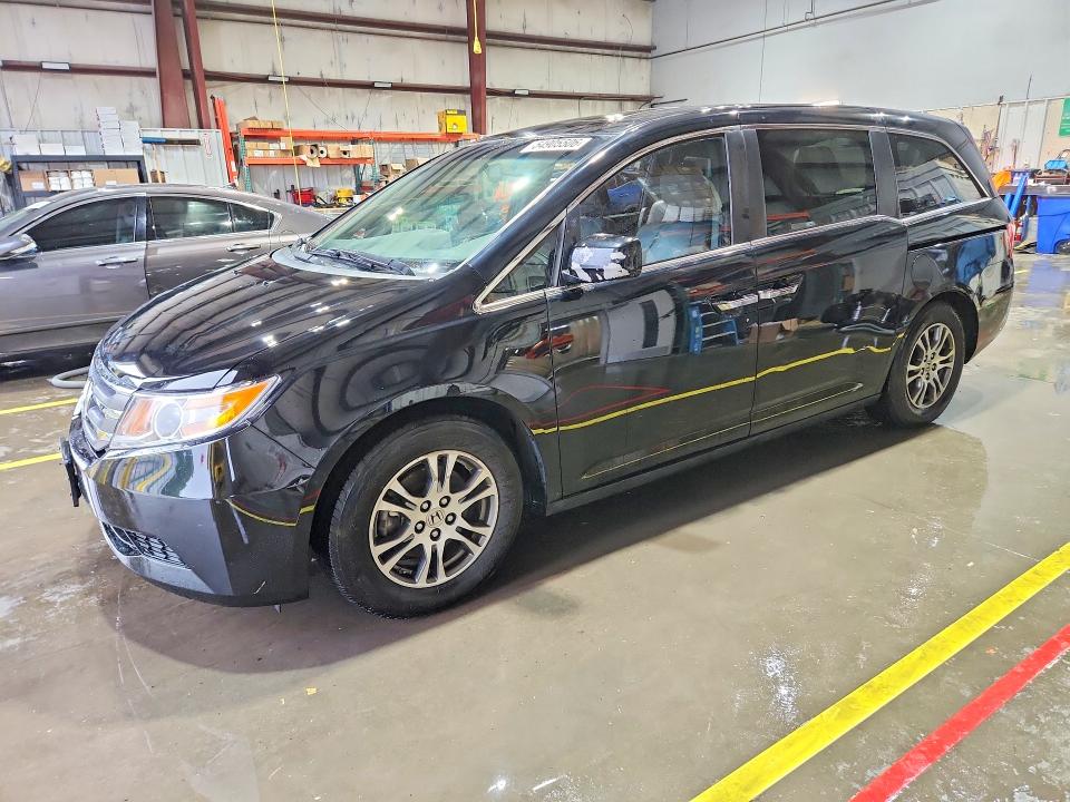 54905506 :رقم المزاد ، 5FNRL5H67DB047568 vin ، 2013 Honda Odyssey مزاد بيع