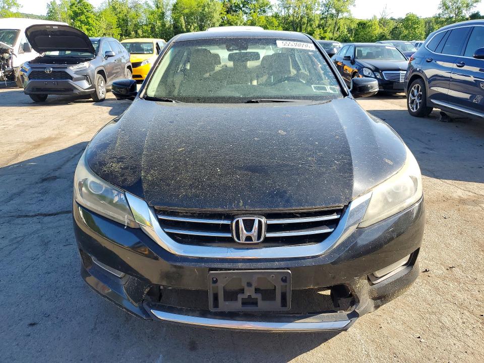 2013 Honda Accord მანქანა იყიდება აუქციონზე, vin: 1HGCR3F89DA011565, აუქციონის ნომერი: 55530096