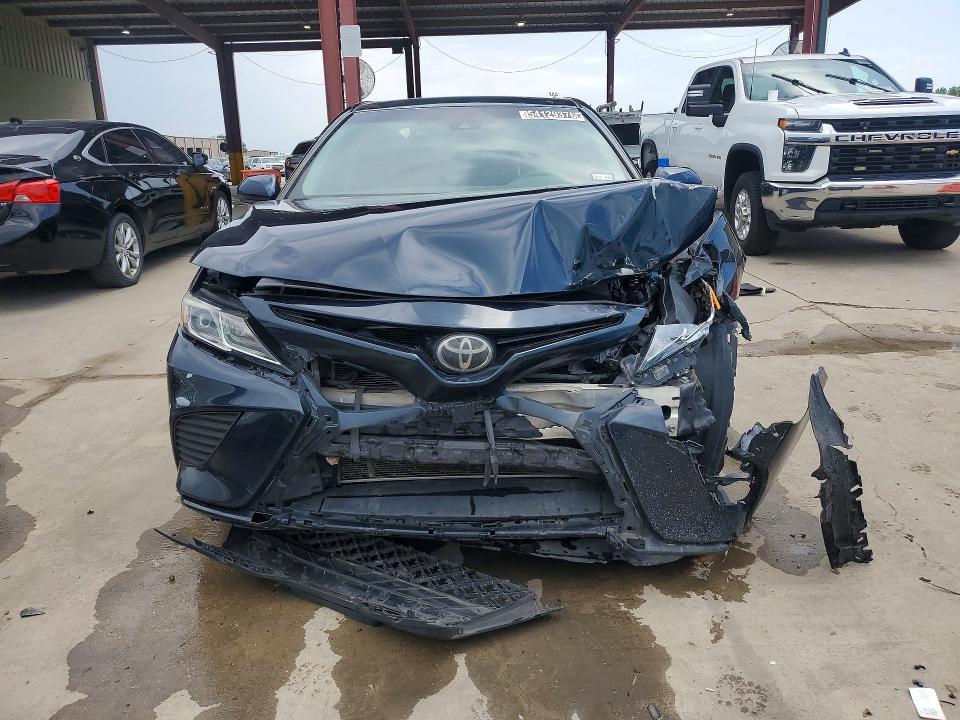 Aukcja sprzedaży 2018 Toyota Camry, vin: 4T1B11HK1JU619617, numer aukcji: 54129376